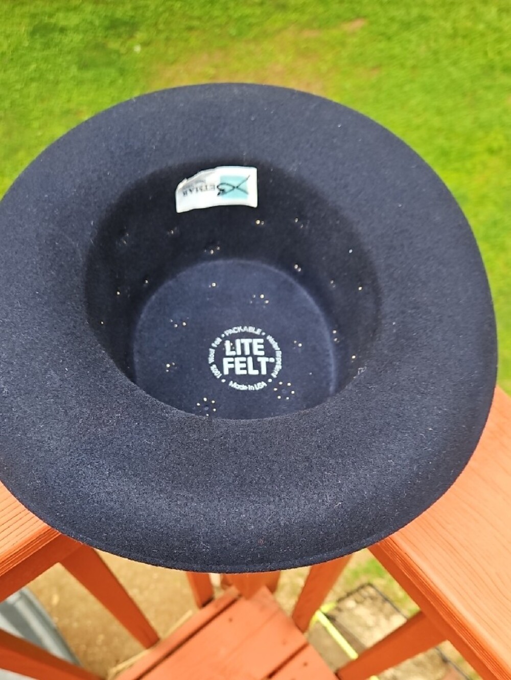 Vintage Betmar New York 100% Wool Gold-Studs Navy Felt Wide-Brim Hat - Picture 7 of 17
